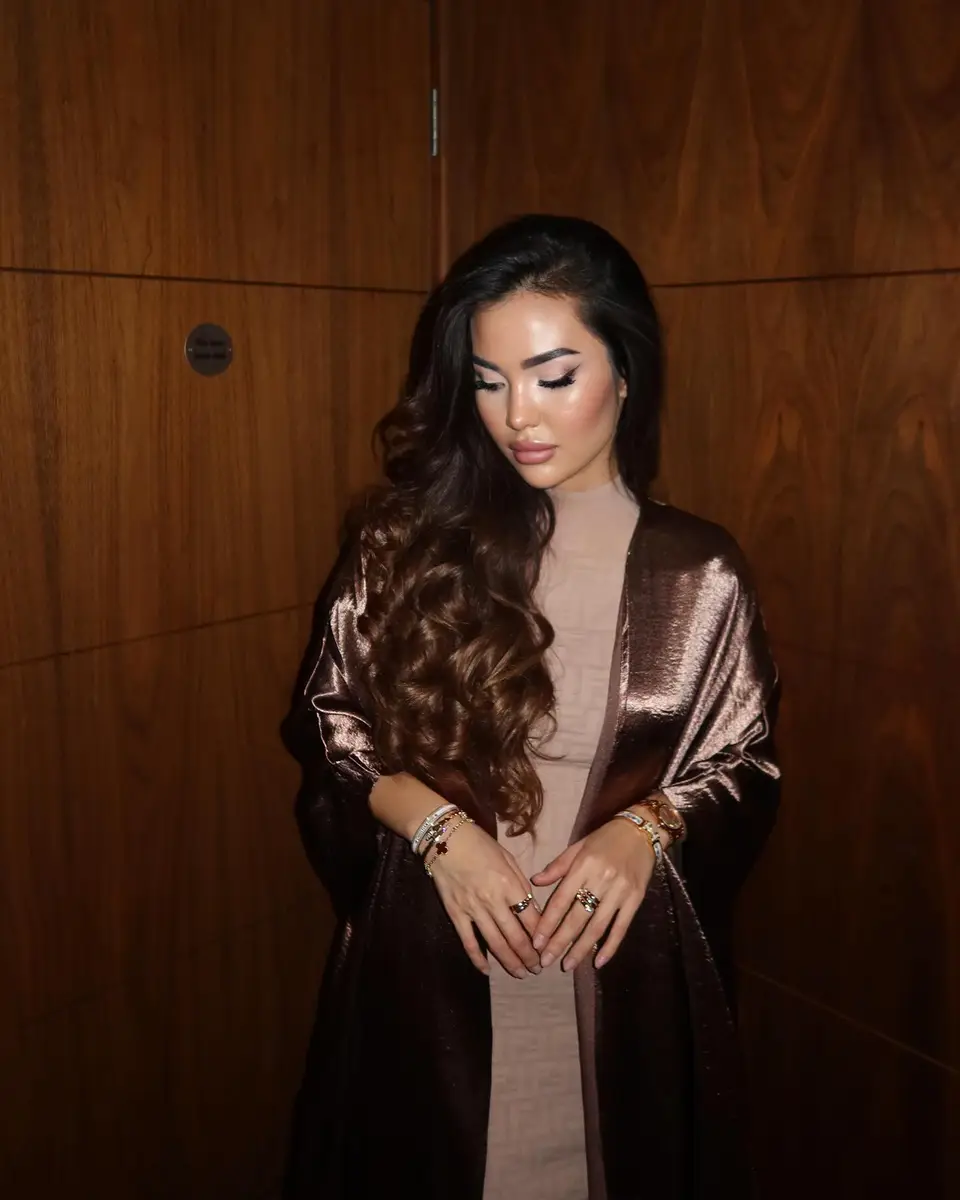 Lucia escortka w mieście Astana